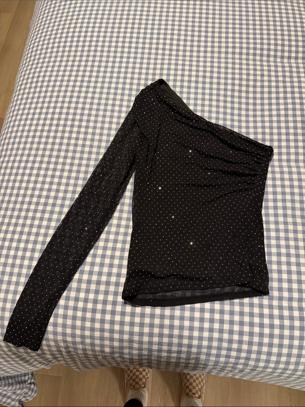 Forever 21 Black One-Shoulder Rhinestone Dot Long-Sleeve Crop Top